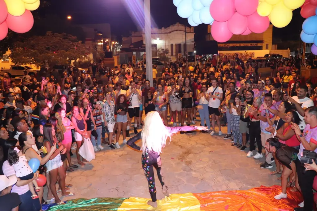Cajazeiras, no Sertão da Paraíba, realiza sua primeira Parada LGBTQIA+